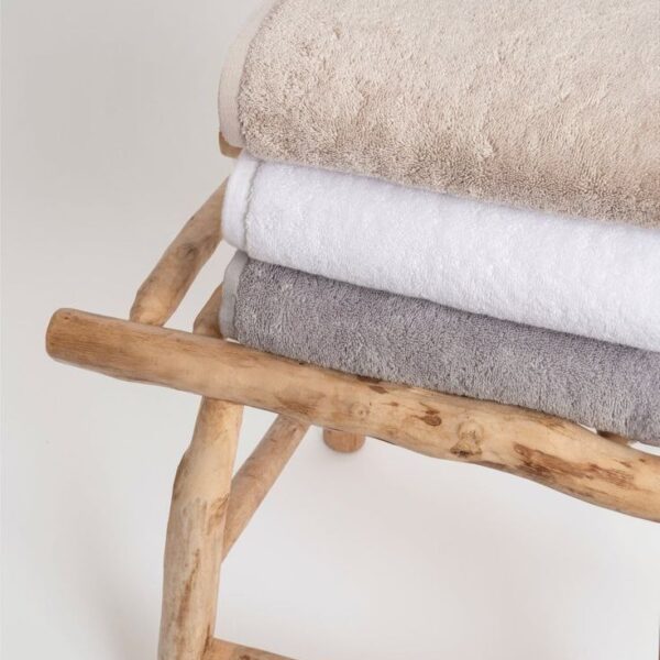 فوطة 50*100 بوردر